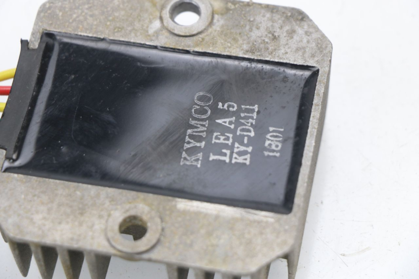 photo de REGULATEUR CHARGE KYMCO AGILITY CITY 16P 125 (2015 - 2021)