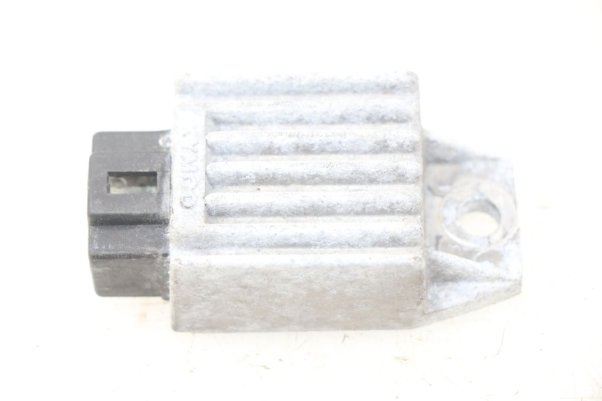 photo de REGULATEUR CHARGE KYMCO DINK 4T 50 (2007 - 2018)