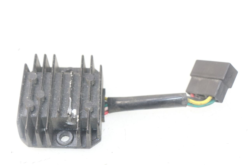 photo de REGULATEUR CHARGE KYMCO LIKE 4T 50 (2009 - 2018)