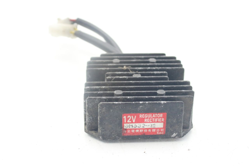 photo de REGULATEUR CHARGE KYMCO PEOPLE 250 (2004 - 2008)