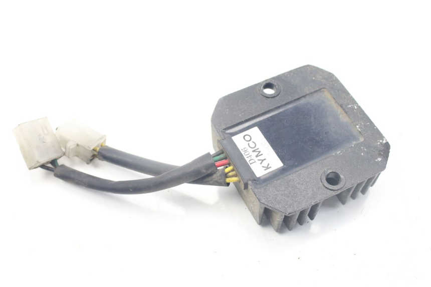 photo de REGULATEUR CHARGE KYMCO PEOPLE 250 (2004 - 2008)