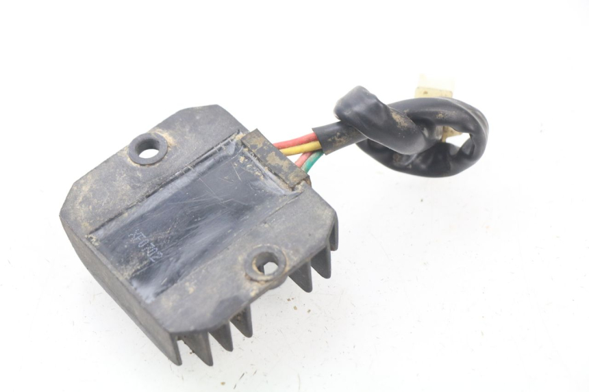 photo de REGULATEUR CHARGE LIFAN DIRT SKUD 200