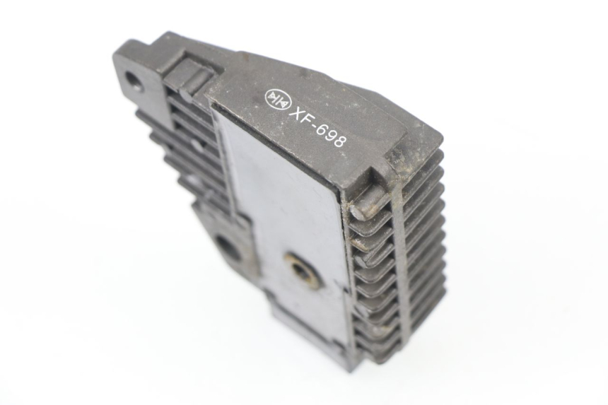 photo de REGULATEUR CHARGE LIFAN ROYAL KING 250 (2011 - 2019)