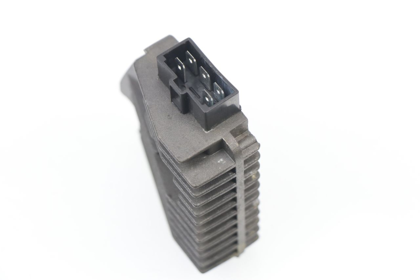 photo de REGULATEUR CHARGE LIFAN ROYAL KING 250 (2011 - 2019)