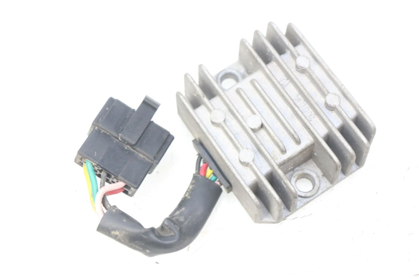 photo de REGULATEUR CHARGE KYMCO LIKE 2T 50 (2009 - 2018) - Vue principale