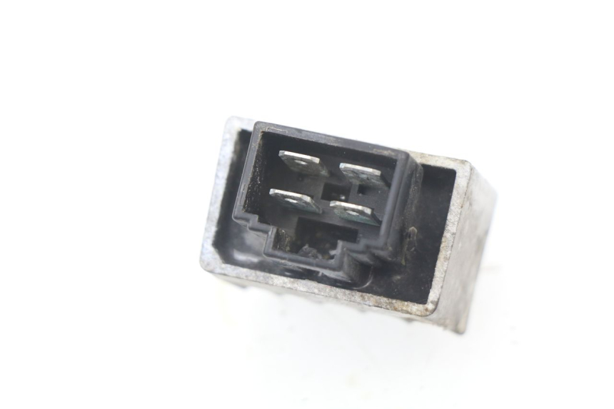 photo de REGULATEUR CHARGE PEUGEOT LUDIX 50 (2008 - 2017)