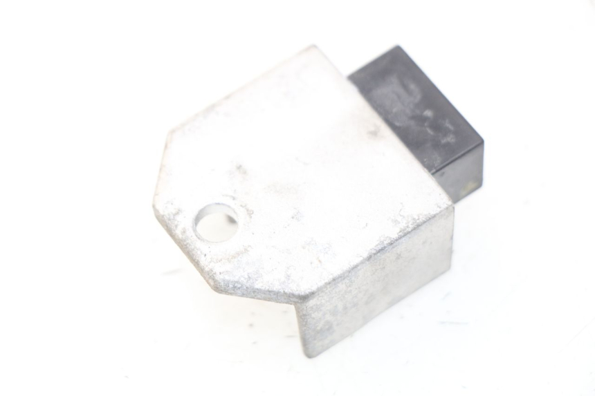 photo de REGULATEUR CHARGE PEUGEOT LUDIX 50 (2008 - 2017)