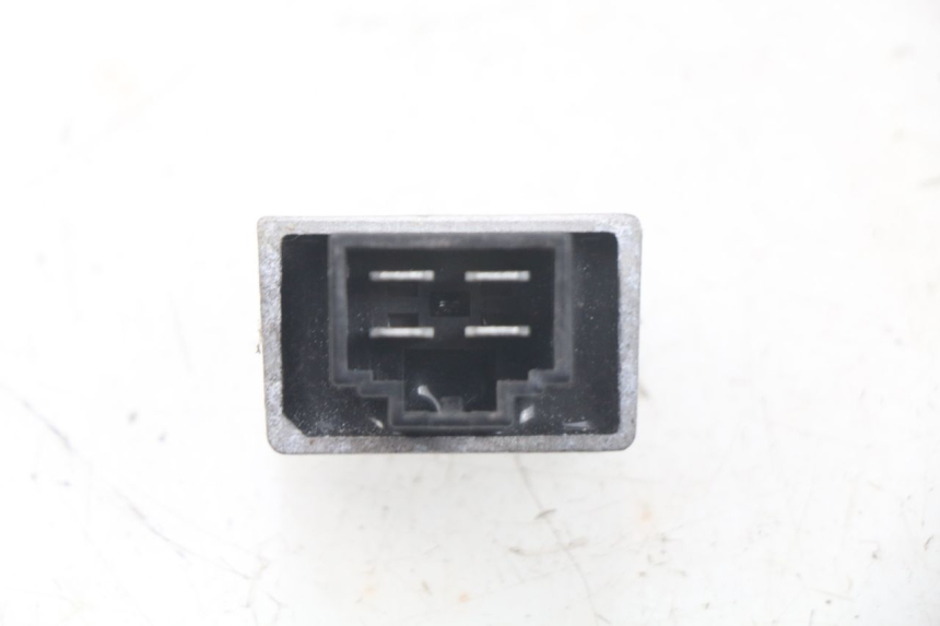photo de REGULATEUR CHARGE PEUGEOT LUDIX 50 (2008 - 2017)