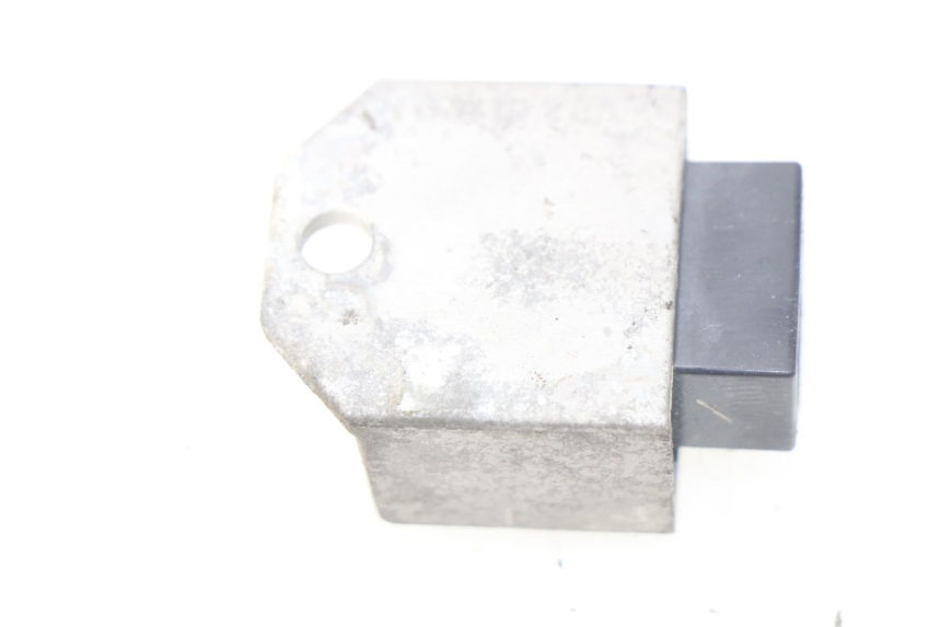 photo de REGULATEUR CHARGE PEUGEOT LUDIX 50 (2005 - 2007)