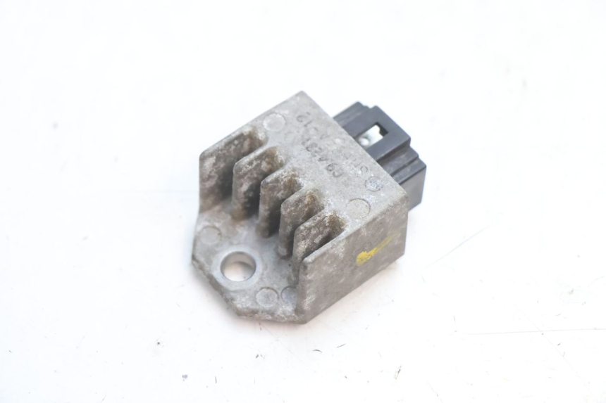 photo de REGULATEUR CHARGE PEUGEOT LUDIX ONE 50 (2004 - 2013) - Vue principale
