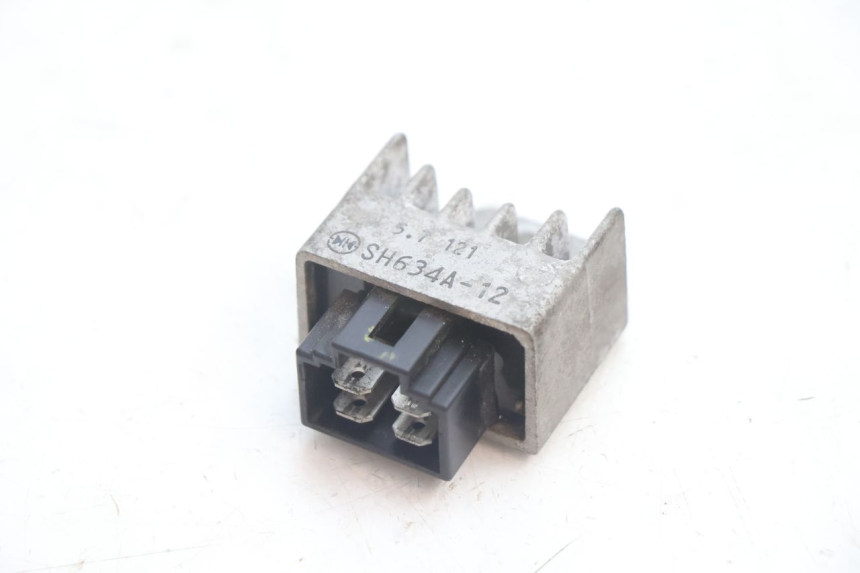 photo de REGULATEUR CHARGE PEUGEOT LUDIX ONE 50 (2004 - 2013) - Vue principale