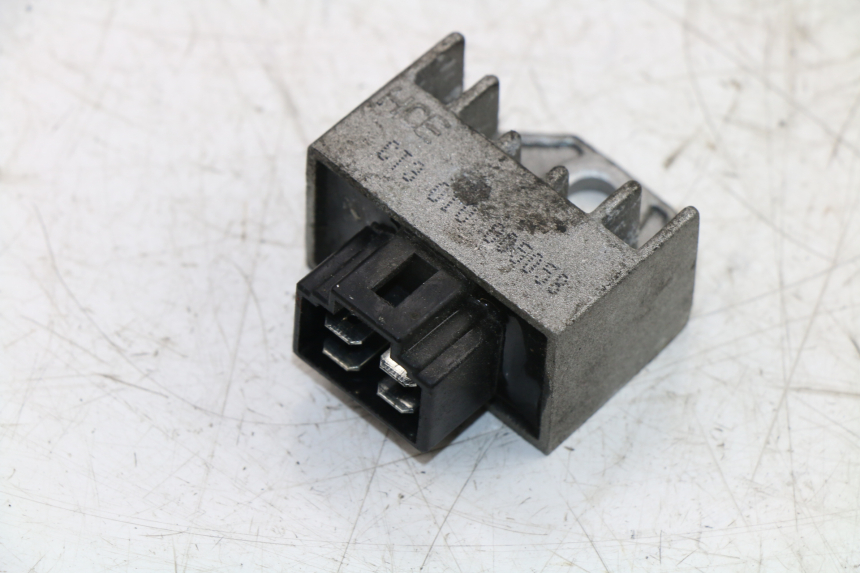 photo de REGULATEUR CHARGE PEUGEOT LUDIX PRO 4T 50 (2010 - 2017)