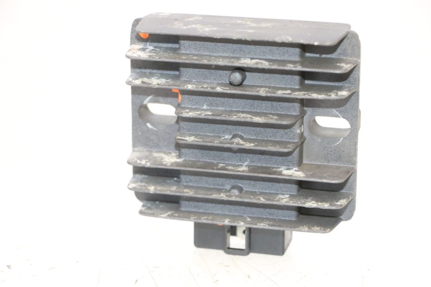 photo de REGULATEUR CHARGE KEEWAY MATRIX RX9 125 (2006 - 2007) - Vue principale