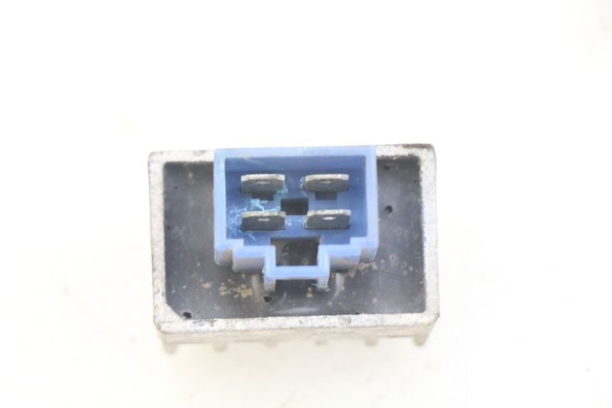 photo de REGULATEUR CHARGE MBK FLIPPER 50 (2004 - 2012)