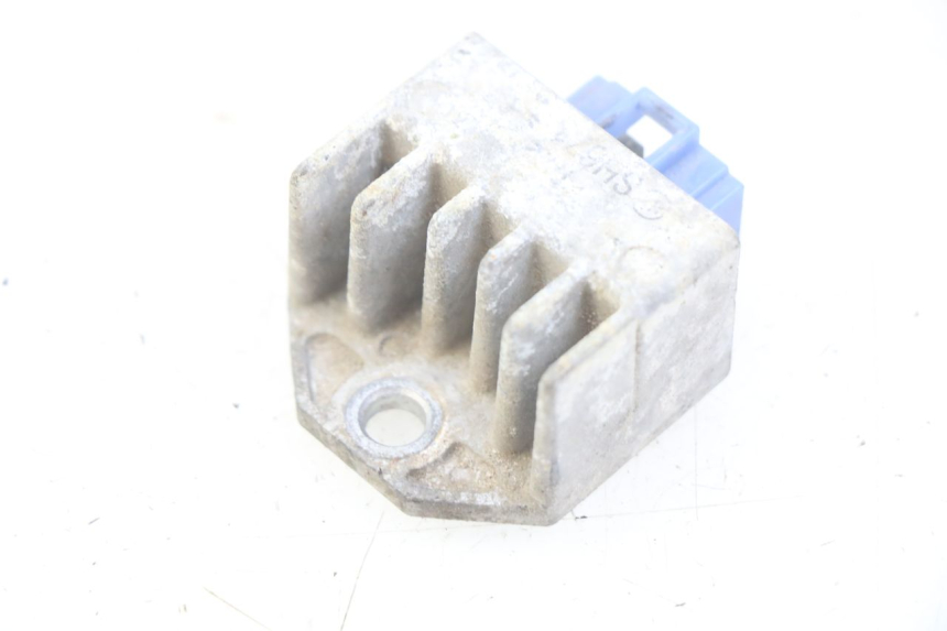 photo de REGULATEUR CHARGE MBK FLIPPER 50 (2004 - 2012)