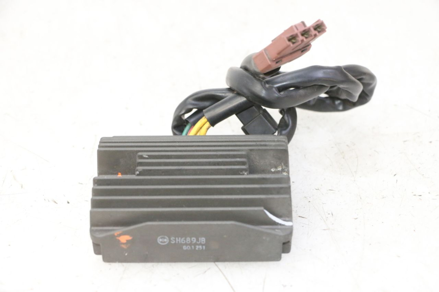 photo de RÉGULATEUR DE CHARGE PIAGGIO MP3 LT 400 (2007 - 2012)