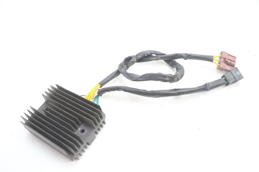 photo de RÉGULATEUR DE CHARGE PIAGGIO MP3 LT 400 (2007 - 2012) - Vue principale