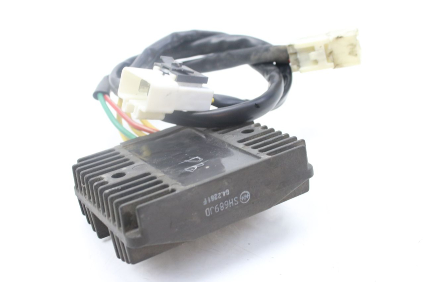 photo de RÉGULATEUR DE CHARGE PIAGGIO MP3 500 (2014 - 2016)