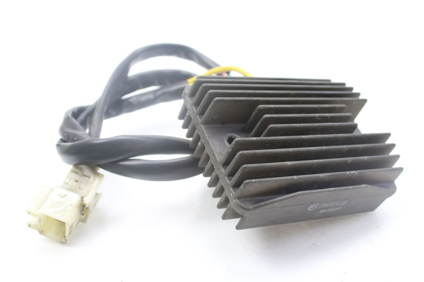 photo de RÉGULATEUR DE CHARGE PIAGGIO MP3 500 (2014 - 2016)