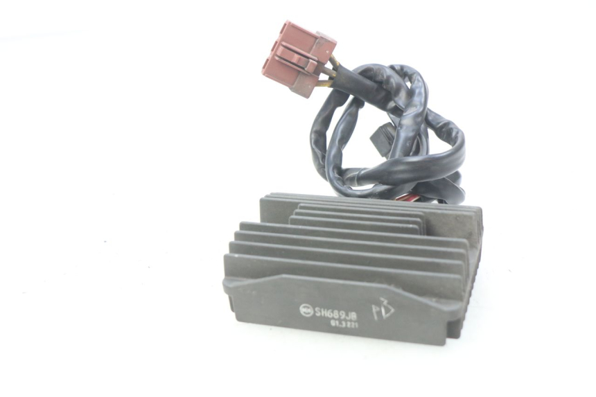 photo de REGULATEUR CHARGE PIAGGIO MP3 500 (2011 - 2015)