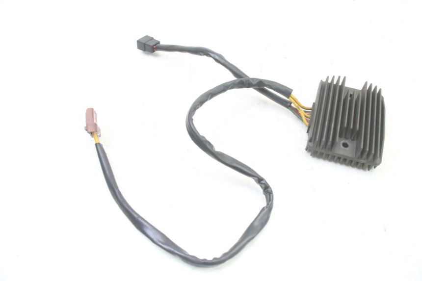 photo de REGULATEUR CHARGE PIAGGIO MP3 500 (2011 - 2015)