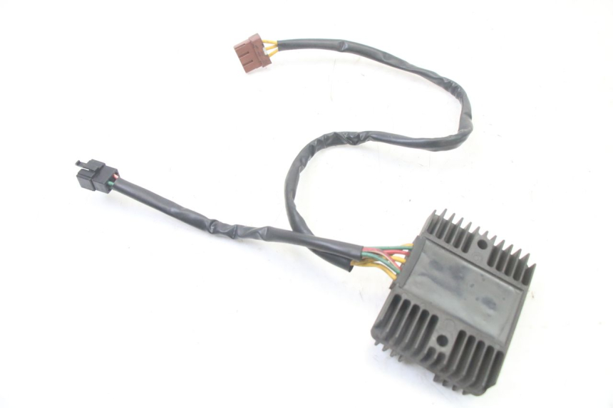 photo de REGULATEUR CHARGE PIAGGIO MP3 500 (2011 - 2015)