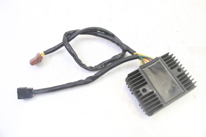 photo de REGULATEUR CHARGE PIAGGIO MP3 500 (2011 - 2015)