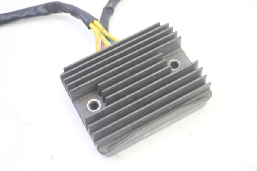 photo de REGULATEUR CHARGE PIAGGIO MP3 500 (2016 - 2018) - Détail de la pièce