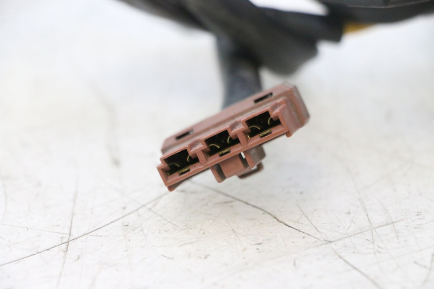 photo de REGULATEUR CHARGE PIAGGIO MP3 500 (2011 - 2015) - Vue d’ensemble