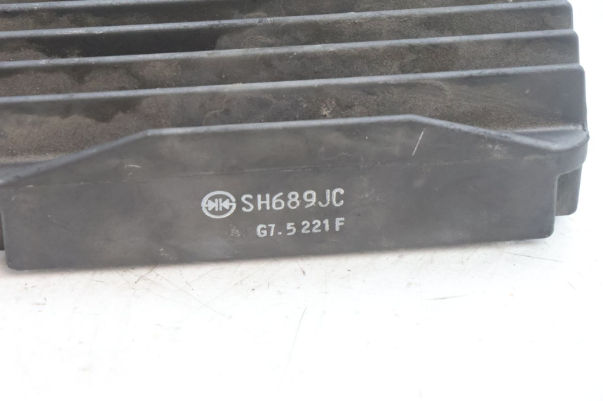 photo de REGULATEUR CHARGE PIAGGIO MP3 500 (2016 - 2018) - Zoom état d’usage