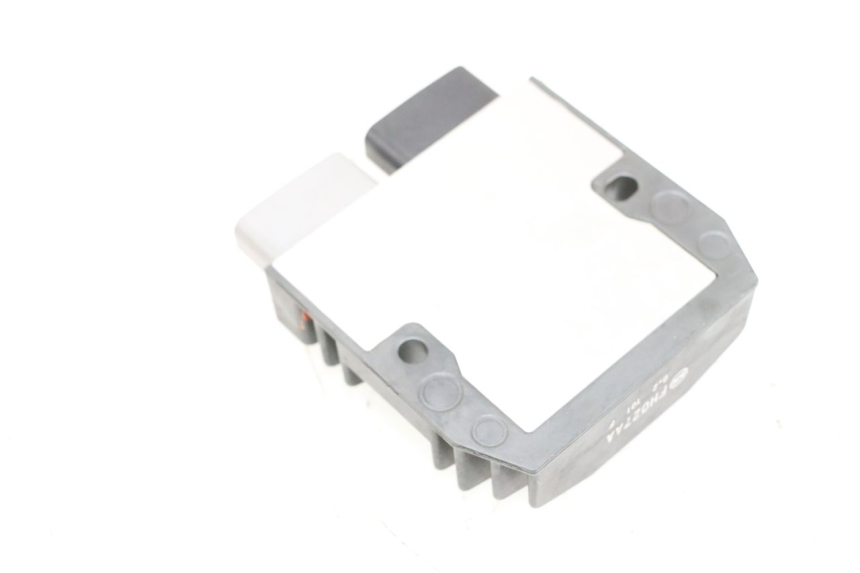 photo de REGULATEUR CHARGE YAMAHA MT-07 MT07 ABS 700 (2018 - 2020) - Autre angle de vue