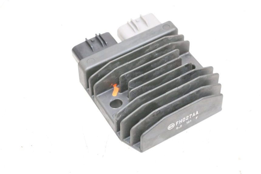 photo de REGULATEUR CHARGE YAMAHA MT-07 MT07 ABS 700 (2018 - 2020) - État de surface