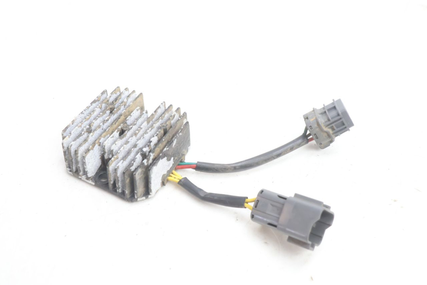 photo de REGULATEUR CHARGE KYMCO MXU R 250 (2004 - 2010) - Autre angle de vue