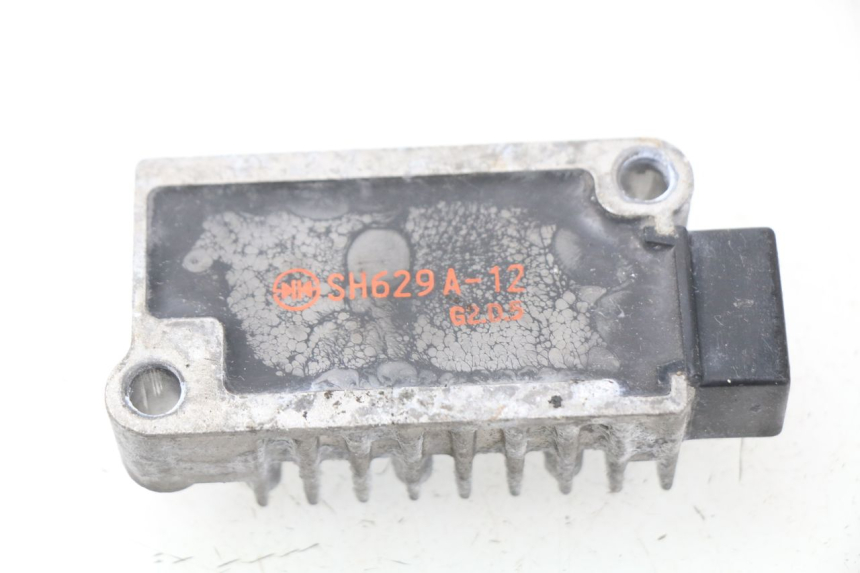 photo de REGULATEUR CHARGE YAMAHA NEOS NEO'S 4T 50 (2008 - 2016)