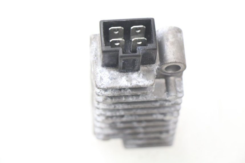photo de REGULATEUR CHARGE YAMAHA NEOS NEO'S 4T 50 (2008 - 2016)