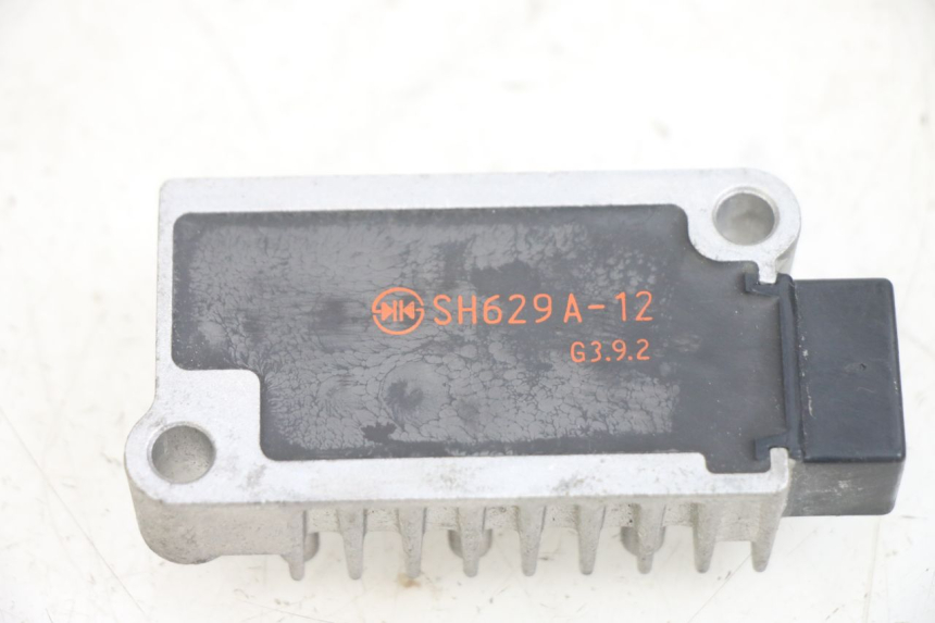photo de REGULATEUR CHARGE YAMAHA NEOS NEO'S 4T 50 (2008 - 2016)