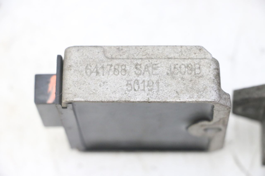 photo de REGULATEUR CHARGE PIAGGIO NEW TYPHOON 50 (2018 - 2021)