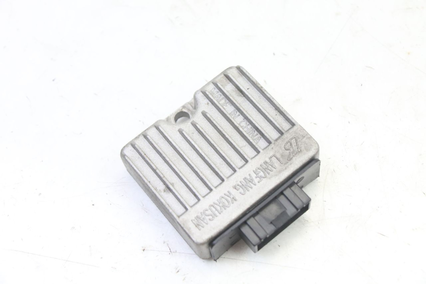 photo de REGULATEUR CHARGE PIAGGIO NRG POWER PUREJET 50 (2018 - 2021)