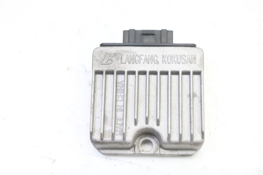 photo de REGULATEUR CHARGE PIAGGIO NRG POWER PUREJET 50 (2018 - 2021)
