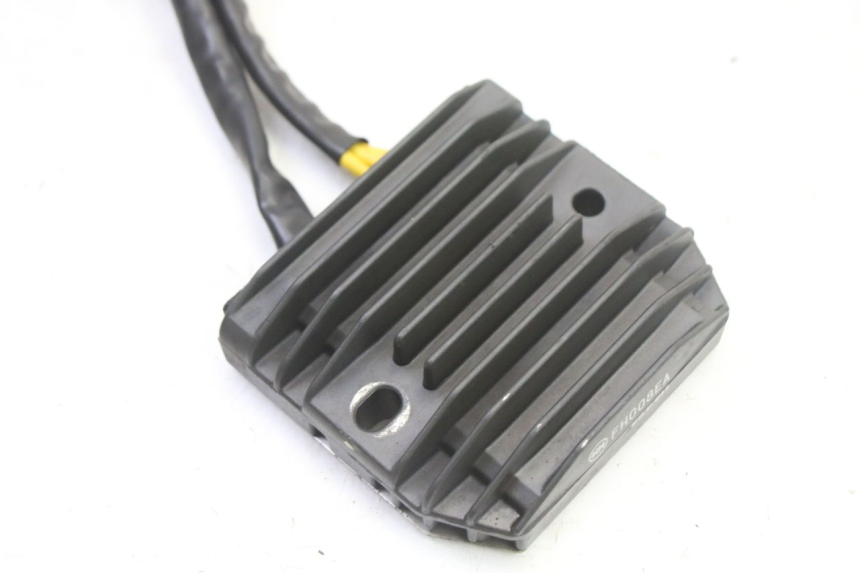 photo de REGULATEUR CHARGE HONDA NTV DEAUVILLE ABS 700 (2007 - 2016)