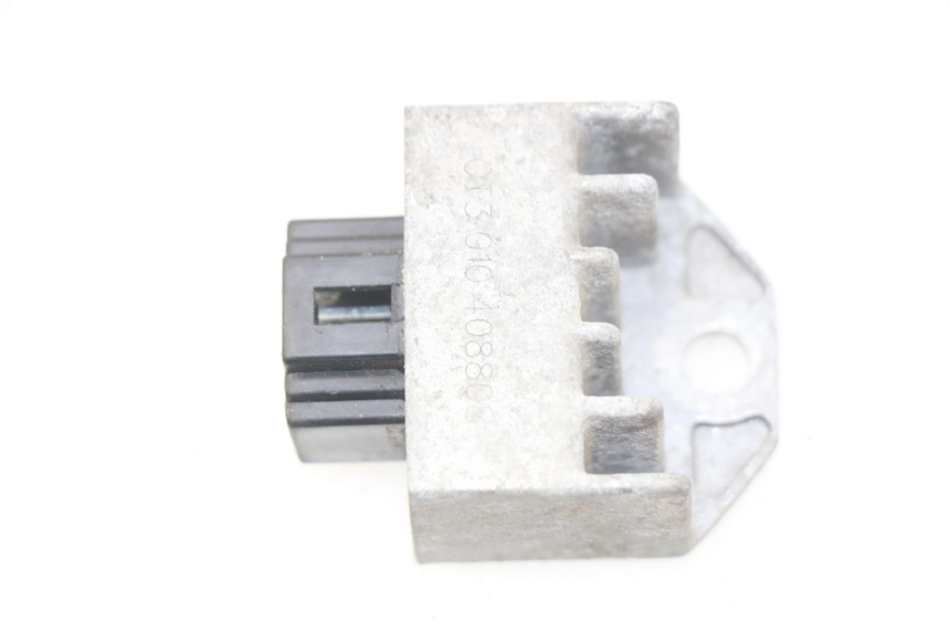 photo de RÉGULATEUR DE CHARGE SYM ORBIT 2 4T 50 (2008 - 2017)