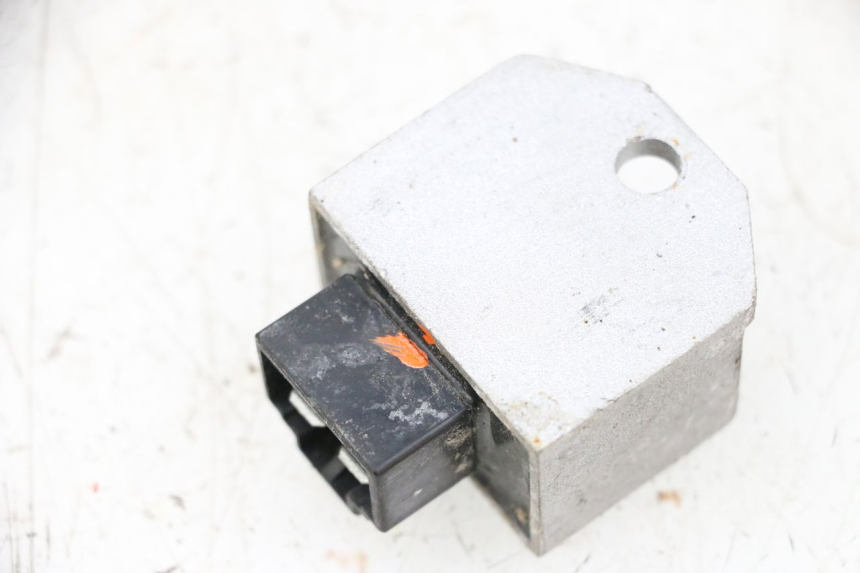 photo de REGULATEUR CHARGE SYM ORBIT 2 50 (2008 - 2014) - Détail de la pièce
