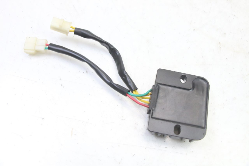 photo de REGULATEUR CHARGE SYM ORBIT III 3 4T 50 (2021 - 2025)