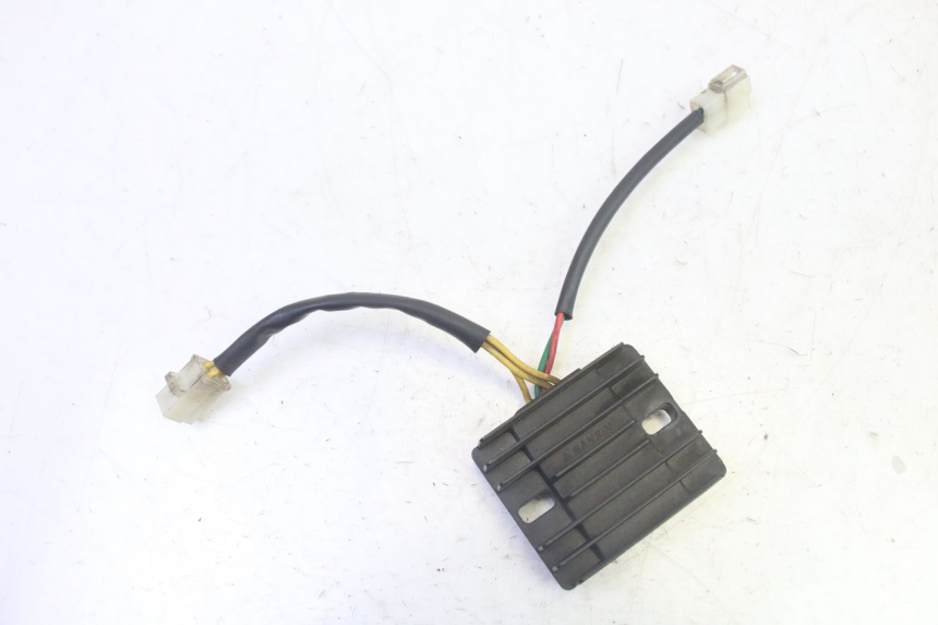 photo de REGULATEUR CHARGE SYM ORBIT III 3 4T 50 (2021 - 2025) - Vue principale