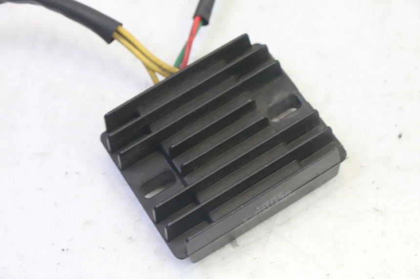 photo de REGULATEUR CHARGE SYM ORBIT III 3 4T 50 (2021 - 2025) - Détail de la pièce