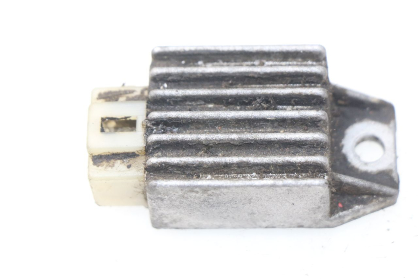 photo de RÉGULATEUR DE CHARGE PEUGEOT FOX 50 (1995 - 2003)
