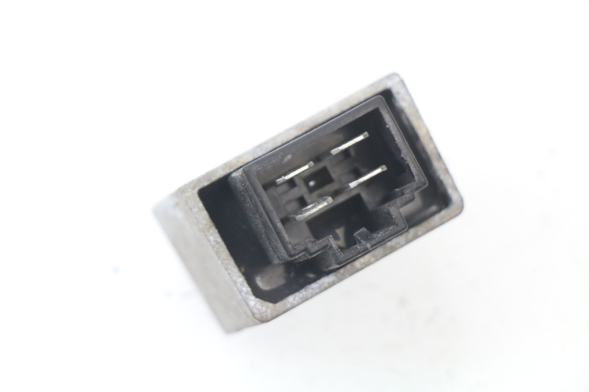 photo de REGULATEUR CHARGE PEUGEOT LUDIX ONE 50 (2004 - 2006)
