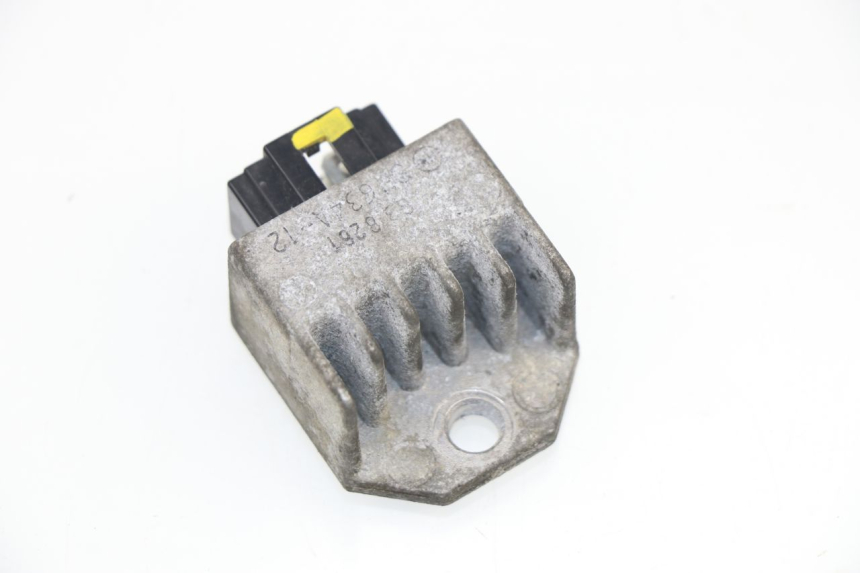 photo de REGULATEUR CHARGE PEUGEOT LUDIX ONE 50 (2004 - 2006)