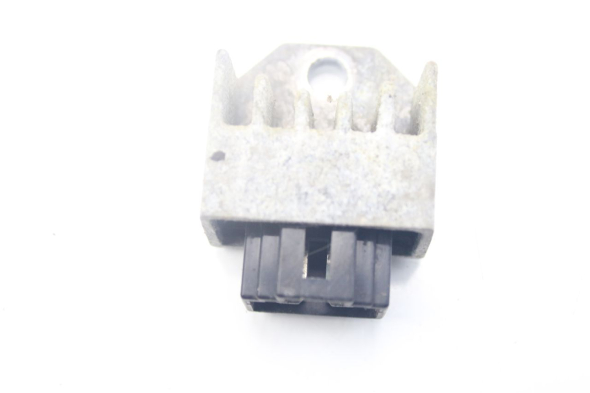 photo de REGULATEUR CHARGE PEUGEOT LUDIX SNAKE 2T 50 (2004 - 2014)