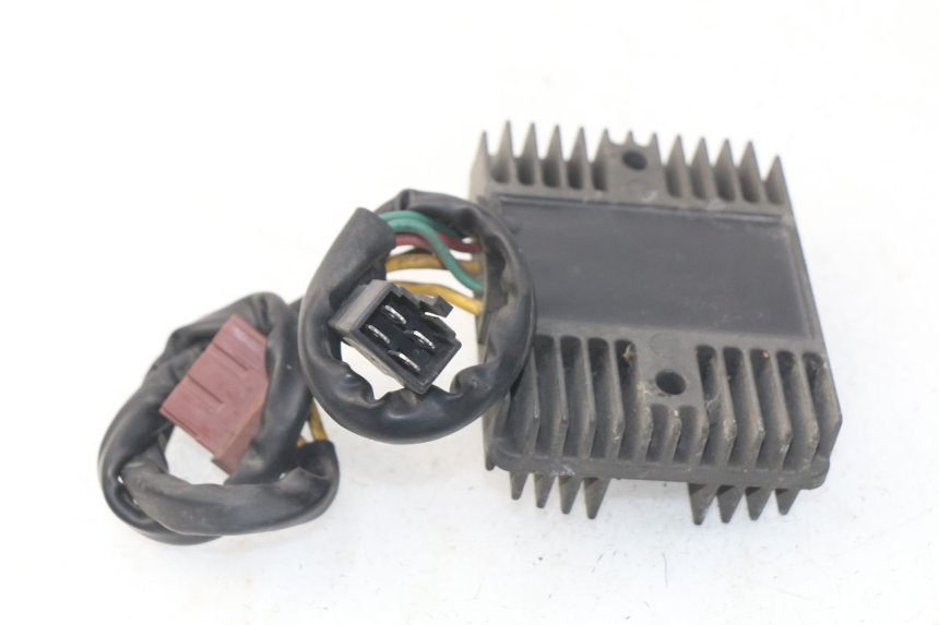 photo de REGULATEUR CHARGE PEUGEOT SATELIS 500 (2007 - 2013)